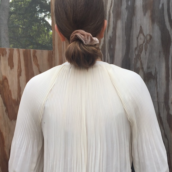 Pleated Elegant Top - Picture 5 of 6